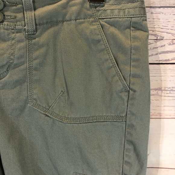 SO Cargo Shorts w/Raw Hems and Slits Sz 11 - Picture 6 of 15